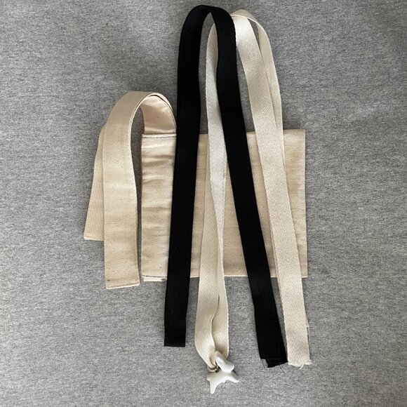 NWT Tsvite Teren [L Y U L I] Porcelain Bunny Pendant On A Cord - Picture 2 of 10